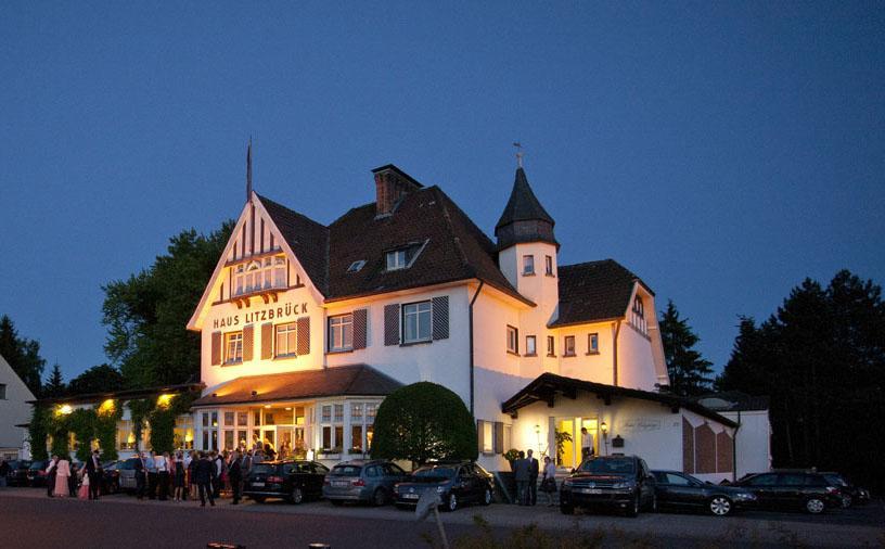 Haus Litzbruck Hotel Dusseldorf Exterior photo